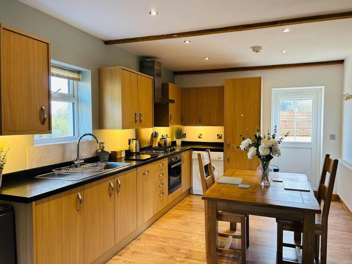The Old Stables - A Gem Surrounded By Mountains! Villa Caernarfon Luaran gambar